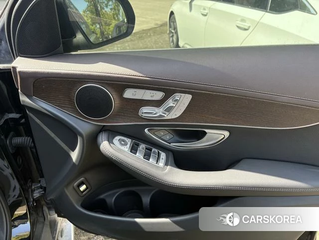 Mercedes-Benz GLC 2022 Черный из Китая