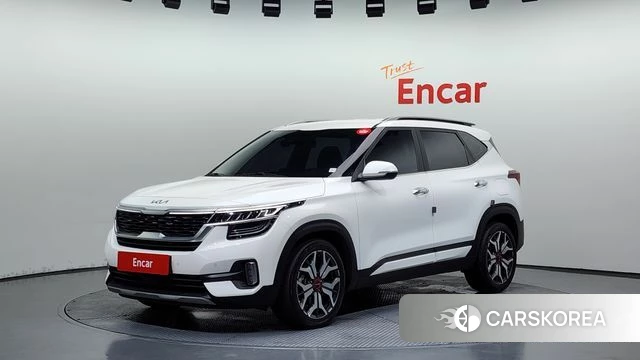 Kia Seltos 2022 Белый из Кореи