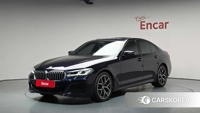 BMW 5 Series (G30) 2021 Черный из Кореи