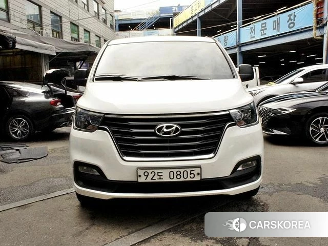 Hyundai The New Grand Starex 2019 Белый из Кореи