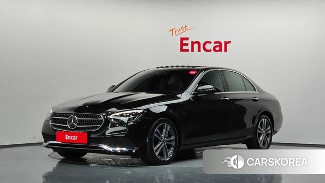 Mercedes-Benz E-Class W213 2023 Черный из Кореи
