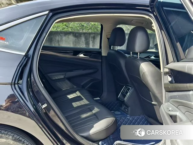 Volkswagen Passat 2021 Черный из Китая