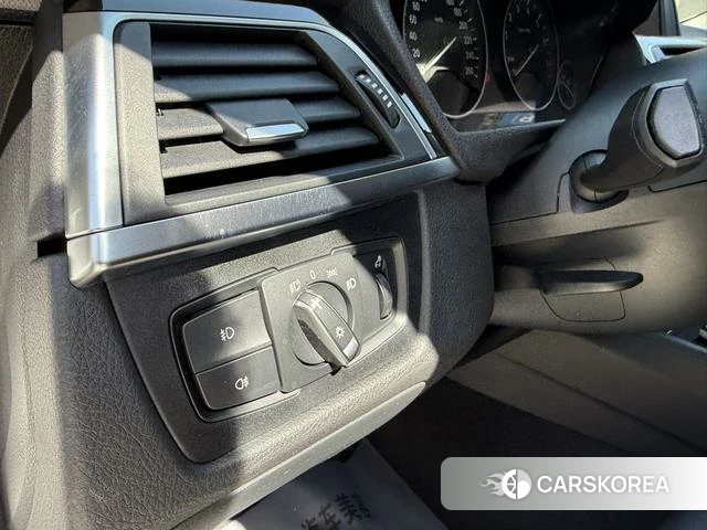 BMW 3 series GT 2018 Белый из Китая