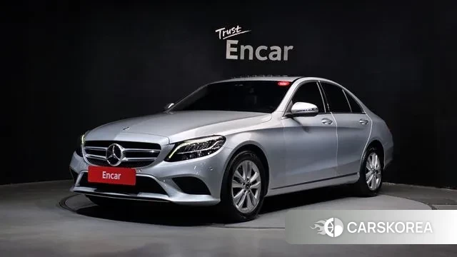 Mercedes-Benz C-Class W205 2020 Серебристо-серый из Кореи