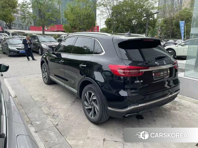 Red flag HS5 2023 Черный из Китая