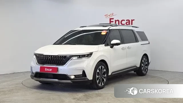Kia Carnival 4th generation 2022 Белый из Кореи