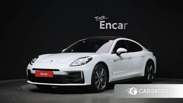 Porsche Panamera (976) 2025 Белый из Кореи