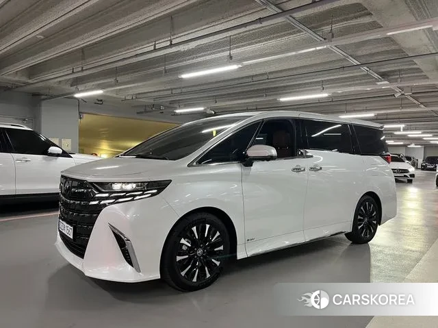 Toyota Alphard 4th Generation 2024 Белый из Кореи