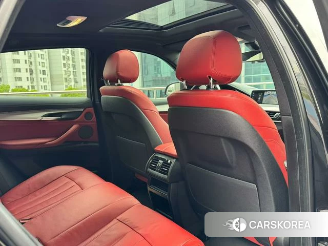 BMW X6 2019 Черный из Китая