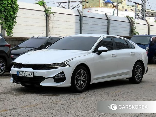 Kia K5 3rd generation 2022 Белый из Кореи