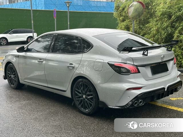 MG MG6 2023 Серебристо-серый из Китая