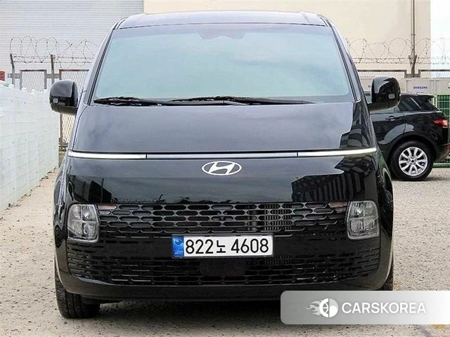 Hyundai Staria 2024 Черный из Кореи