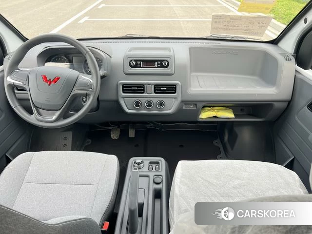 Wuling Automobile Wuling Yangguang 2025 Белый из Китая