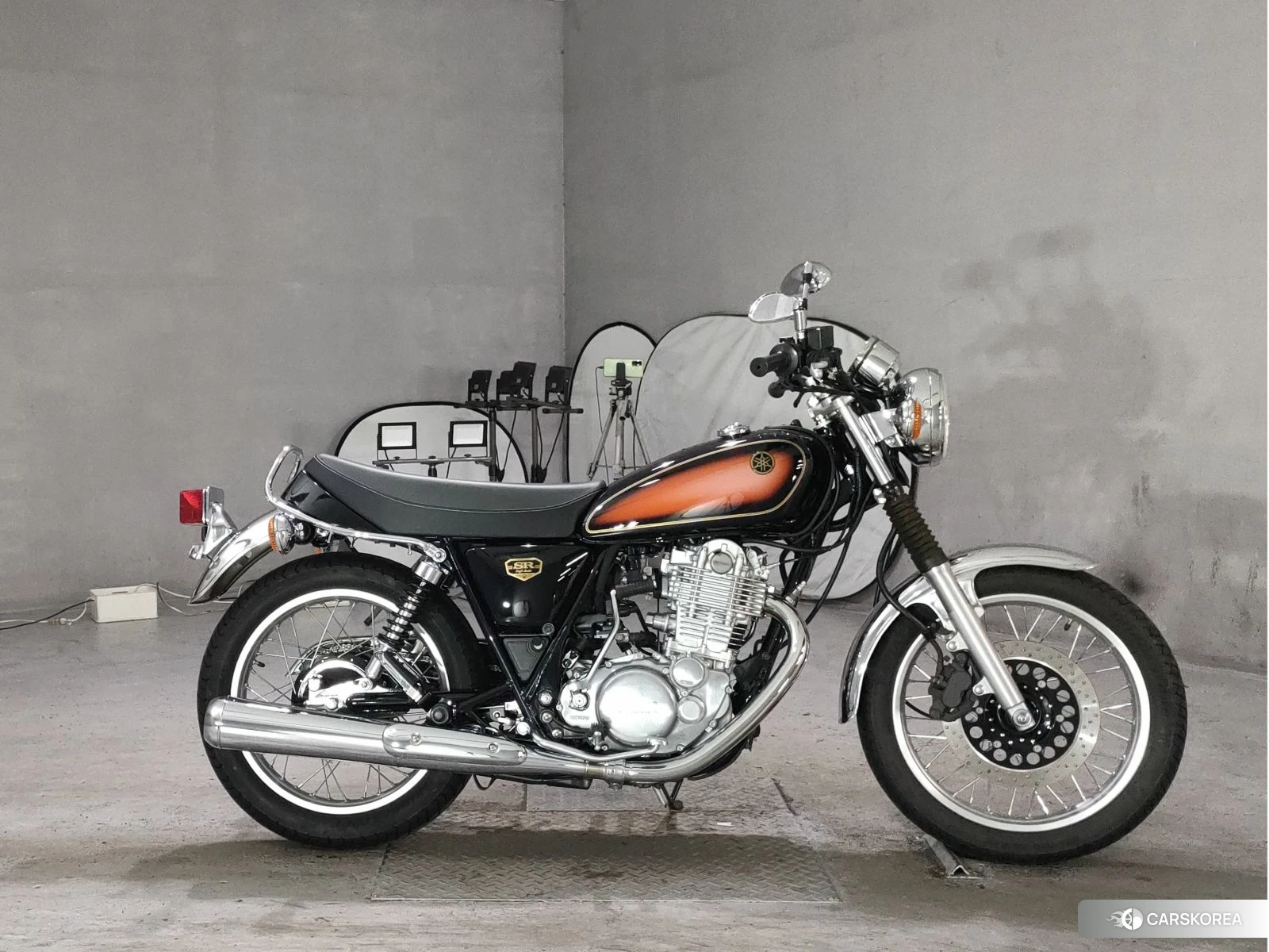 Проданный Yamaha SR 400 2021 из Японии, фото 2