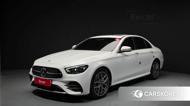 Mercedes-Benz E-Class W213 2023 Белый из Кореи