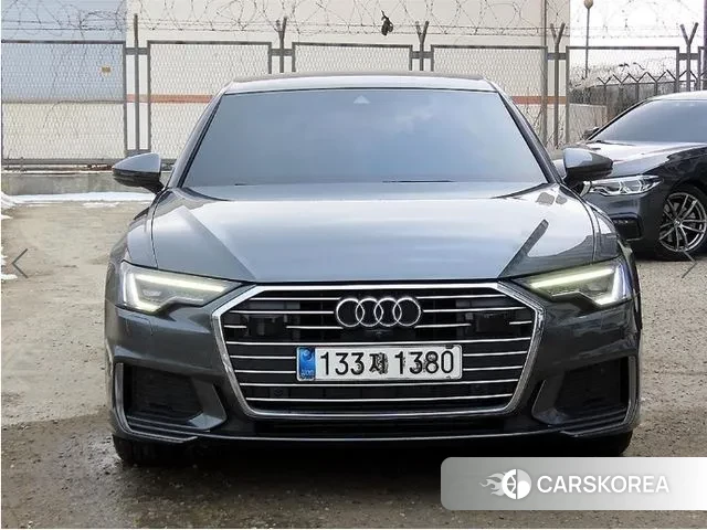 Audi A6 (C8) 2021 Серый из Кореи