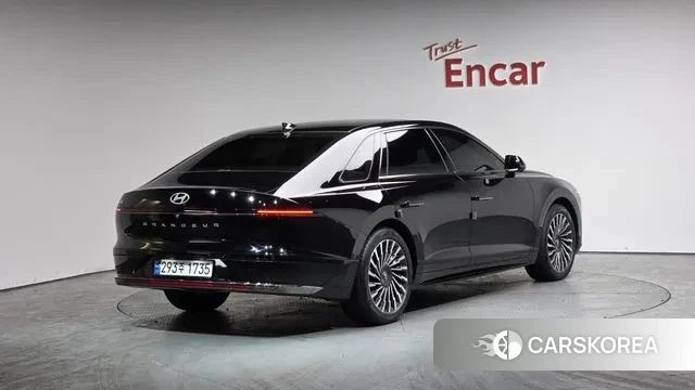 Hyundai Grandeur Hybrid (GN7) 2023 Черный из Кореи