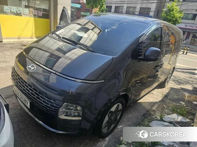Hyundai Staria 2021 Серый из Кореи