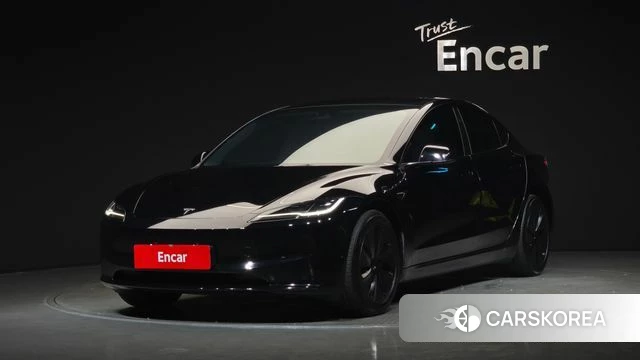 Tesla Model 3 2024 Черный из Кореи