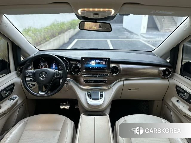 Mercedes-Benz V-class 2022 Черный из Китая