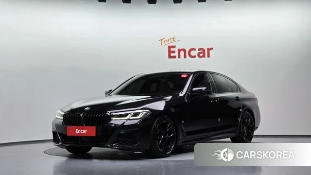 BMW 5 Series (G30) 2021 Черный из Кореи