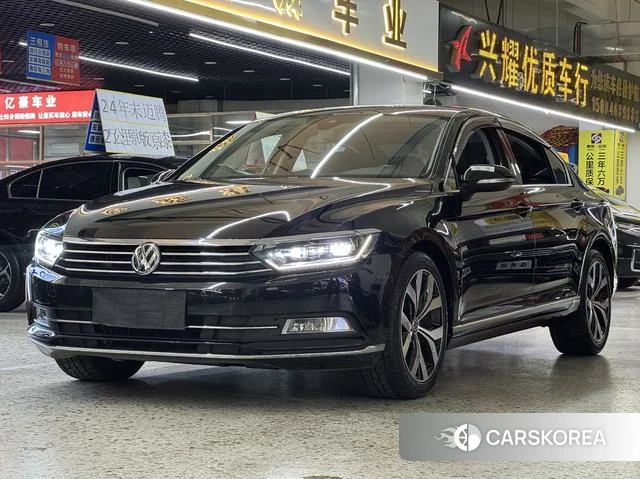 Volkswagen Magotan 2024 Черный из Китая