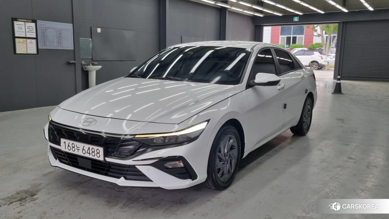 Hyundai The New Avante (CN7) 2024 Белый из Кореи