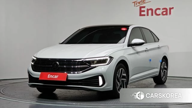 Volkswagen 7th Generation of Jetta 2023 Белый из Кореи