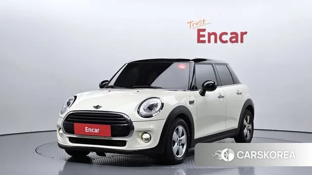 Mini Cooper 2018 Жемчужный цвет из Кореи