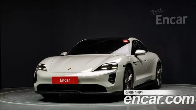 Porsche Taycan 2024 Серебристо-серый из Кореи