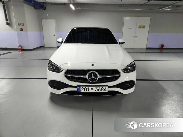 Mercedes-Benz C-Class W206 2025 Белый из Кореи