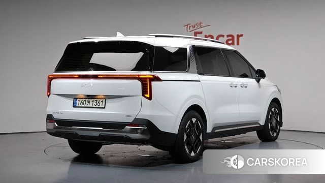 Kia The New Carnival 4th Generation 2024 Белый из Кореи