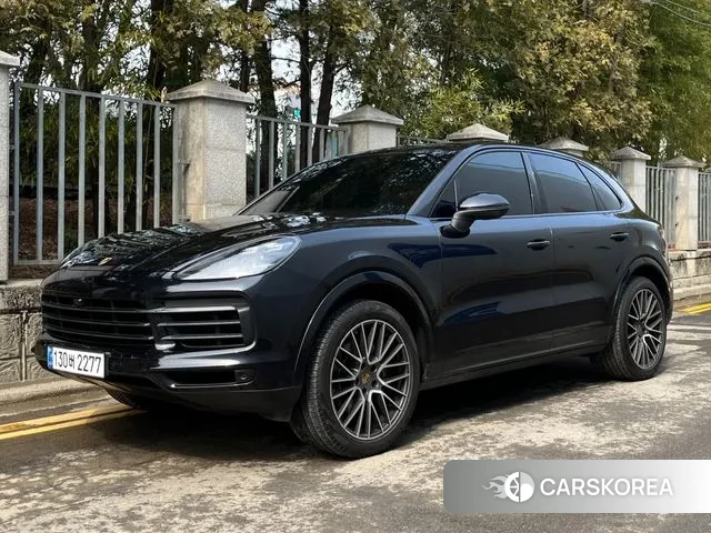 Porsche Cayenne (PO536) 2019 Черный из Кореи