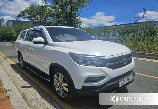 Ssangyong Rexton Sports 2020 Жемчужный цвет из Кореи
