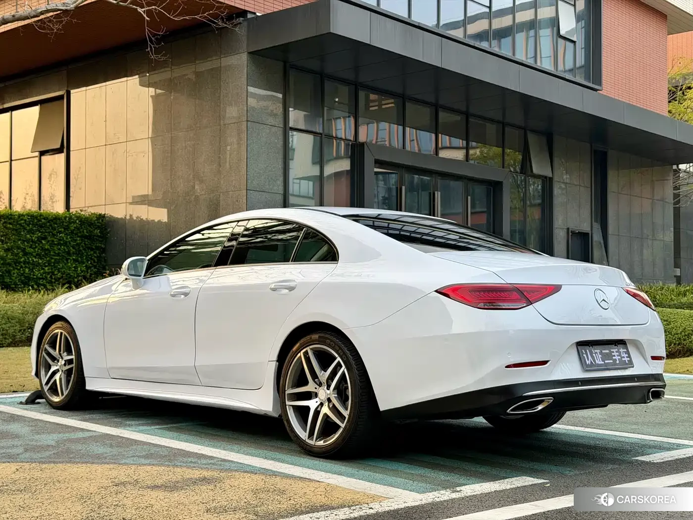 Mercedes-Benz CLS 2021 Белый из Китая