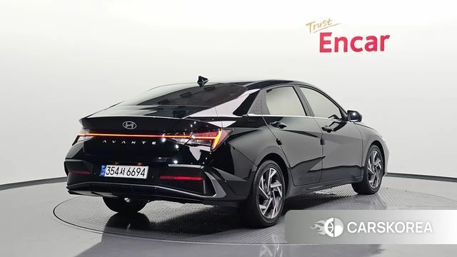 Hyundai The New Avante (CN7) 2025 Черный из Кореи