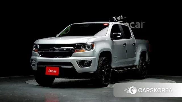 Chevrolet (GM Daewoo) Colorado 2020 Серебряный из Кореи