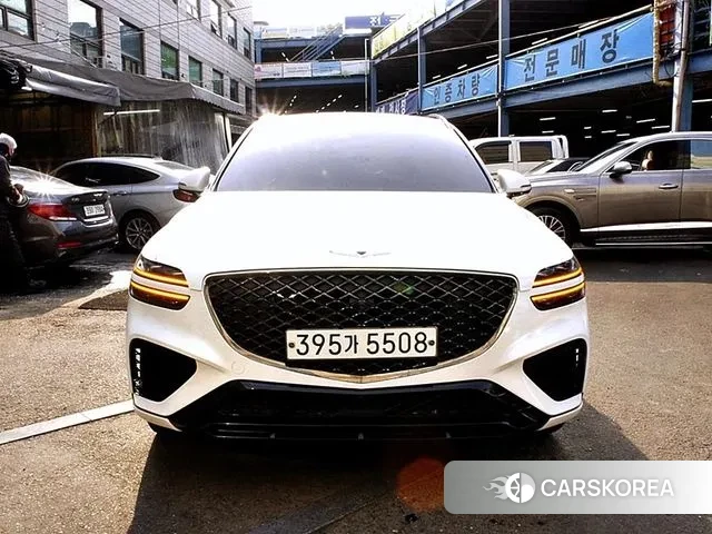 Genesis GV70 2021 Белый из Кореи