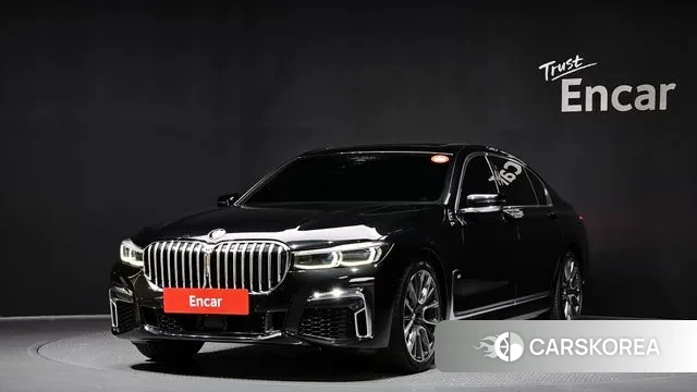 BMW 7 Series (G11) 2021 Черный из Кореи