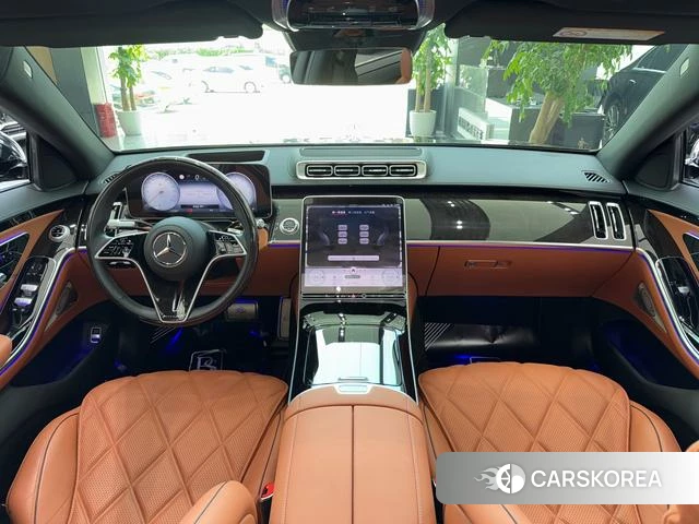 Mercedes-Benz Maybach S-class 2024 Черный из Китая