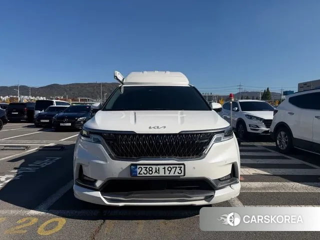 Kia Carnival 4th generation 2023 Белый из Кореи