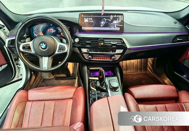 BMW 5 series 2022 Белый из Китая