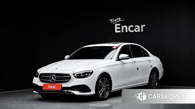 Mercedes-Benz E-Class W213 2023 Белый из Кореи