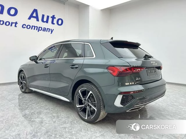 Audi A3 2022 Зеленый из Китая