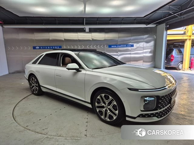 Hyundai Grandeur (GN7) 2024 Белый из Кореи