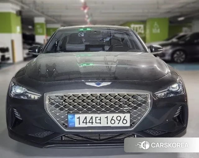 Genesis G70 2018 Черный из Кореи