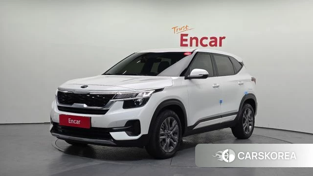 Kia Seltos 2021 Белый из Кореи
