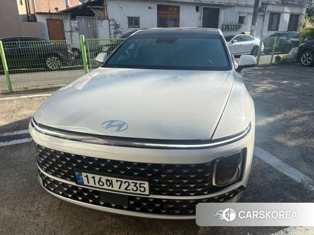 Hyundai Grandeur (GN7) 2023 Белый из Кореи