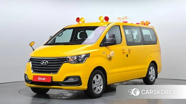 Hyundai The New Grand Starex 2021 Желтый из Кореи