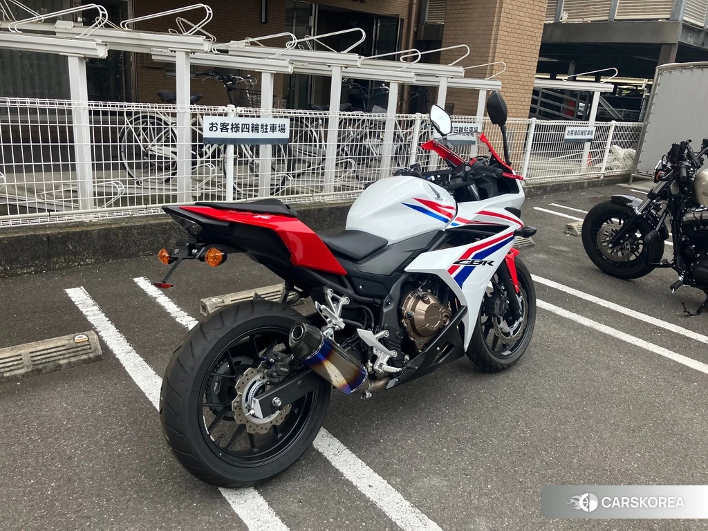 Проданный Honda CBR400R ABS 2017 из Японии, фото 2